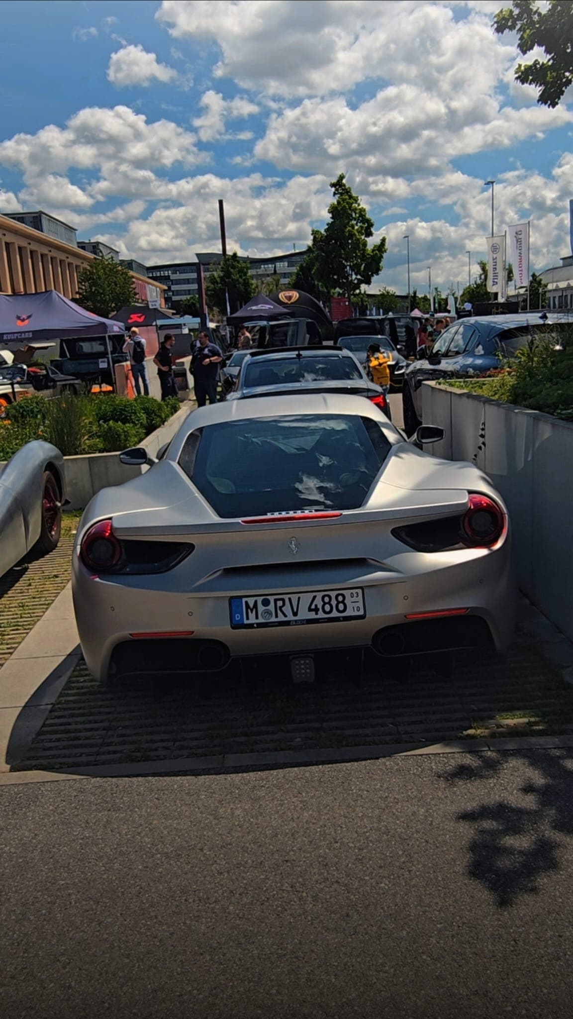 Auto 6